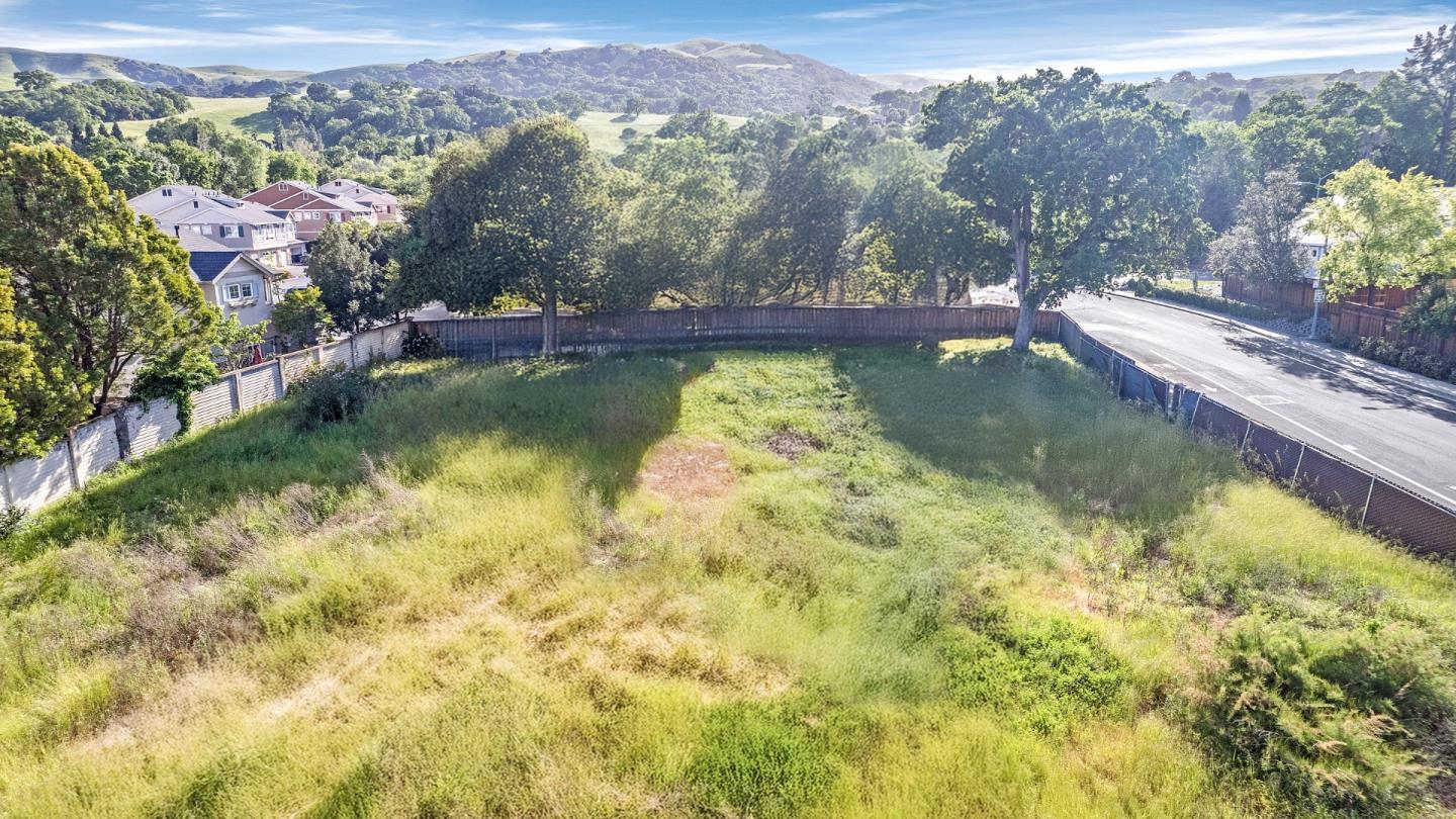 Detail Gallery Image 26 of 28 For 19251 San Ramon Valley Blvd, San Ramon,  CA 94583 - – Beds | – Baths