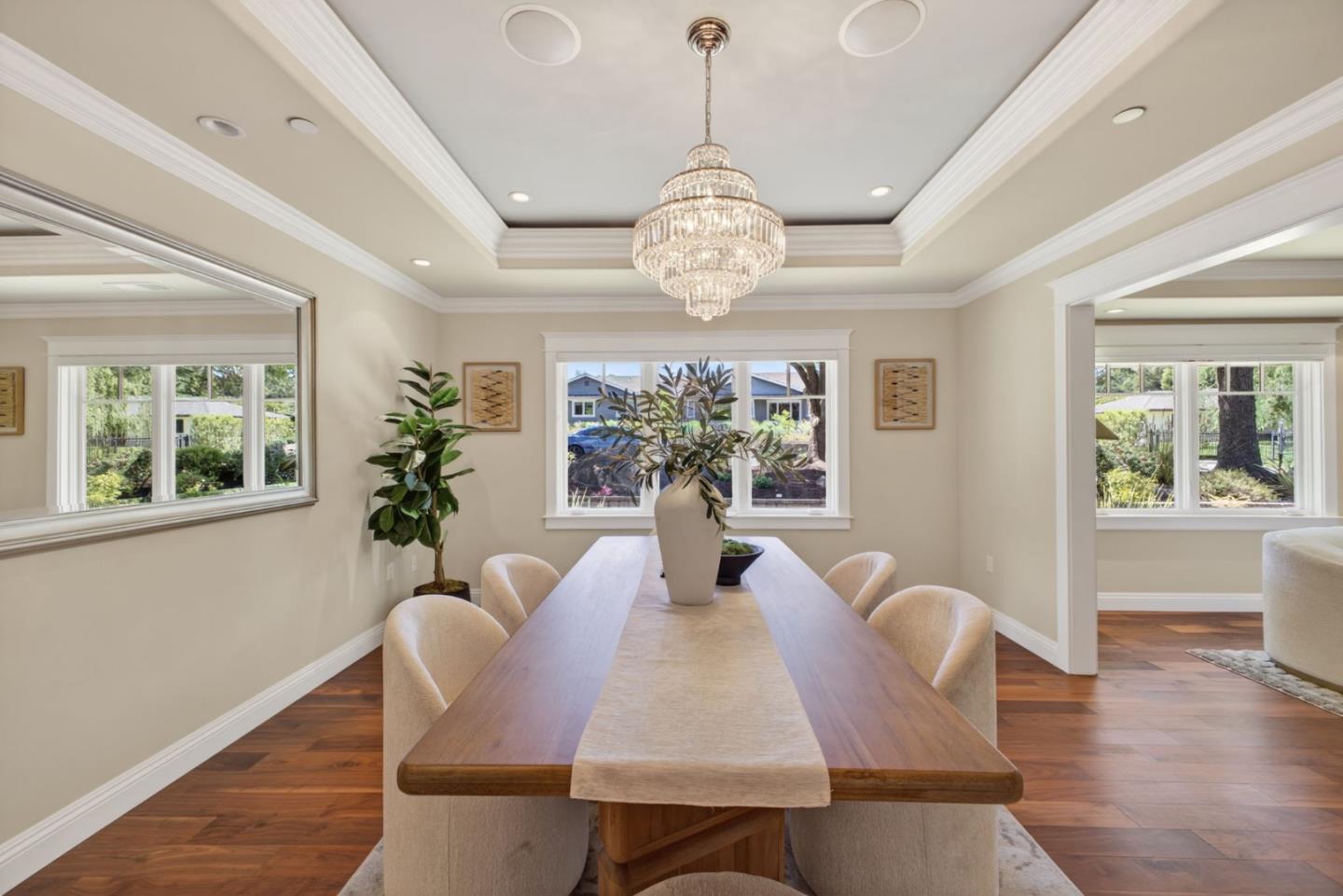 Detail Gallery Image 21 of 99 For 1510 Kingswood Dr, Hillsborough,  CA 94010 - 4 Beds | 4/1 Baths