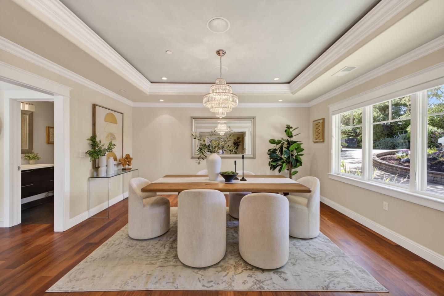 Detail Gallery Image 23 of 99 For 1510 Kingswood Dr, Hillsborough,  CA 94010 - 4 Beds | 4/1 Baths