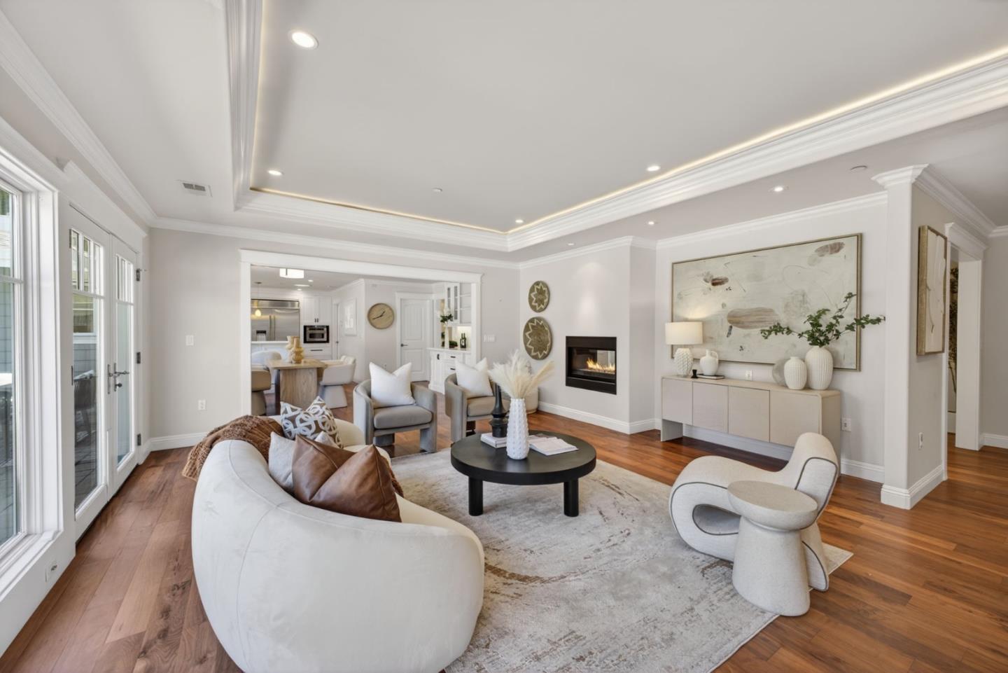 Detail Gallery Image 26 of 99 For 1510 Kingswood Dr, Hillsborough,  CA 94010 - 4 Beds | 4/1 Baths