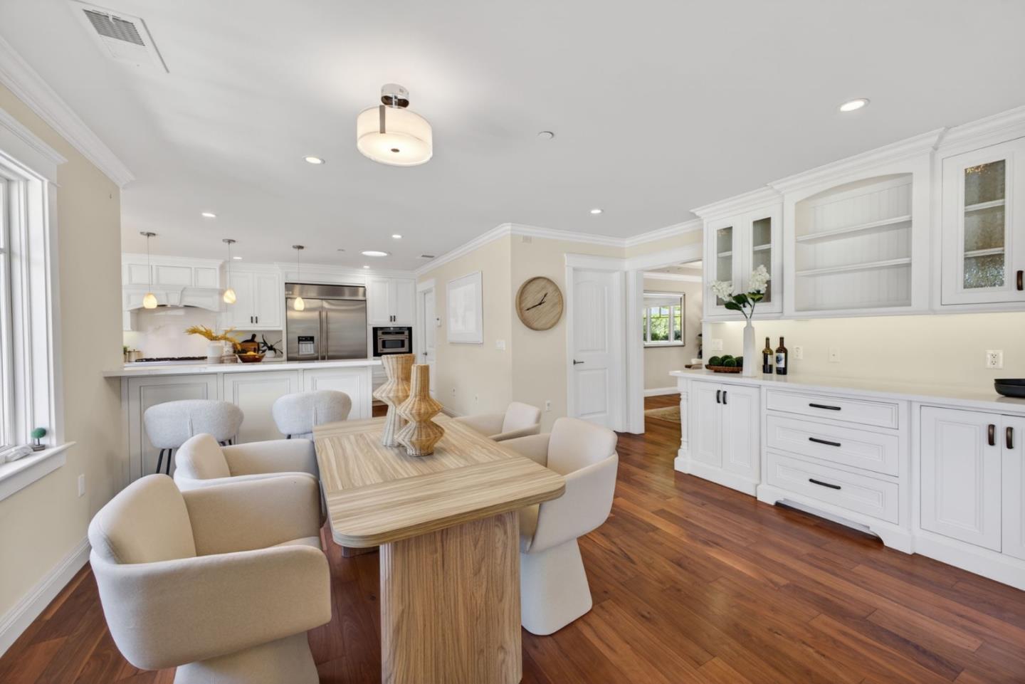 Detail Gallery Image 30 of 99 For 1510 Kingswood Dr, Hillsborough,  CA 94010 - 4 Beds | 4/1 Baths