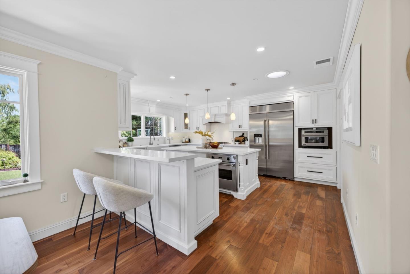 Detail Gallery Image 31 of 99 For 1510 Kingswood Dr, Hillsborough,  CA 94010 - 4 Beds | 4/1 Baths