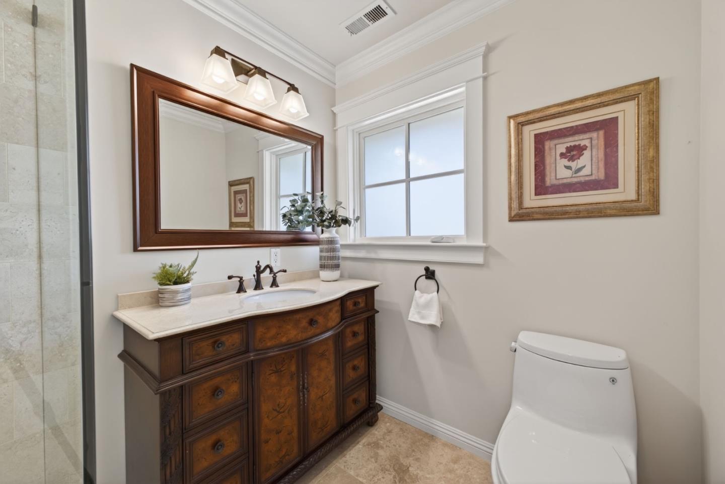 Detail Gallery Image 59 of 99 For 1510 Kingswood Dr, Hillsborough,  CA 94010 - 4 Beds | 4/1 Baths