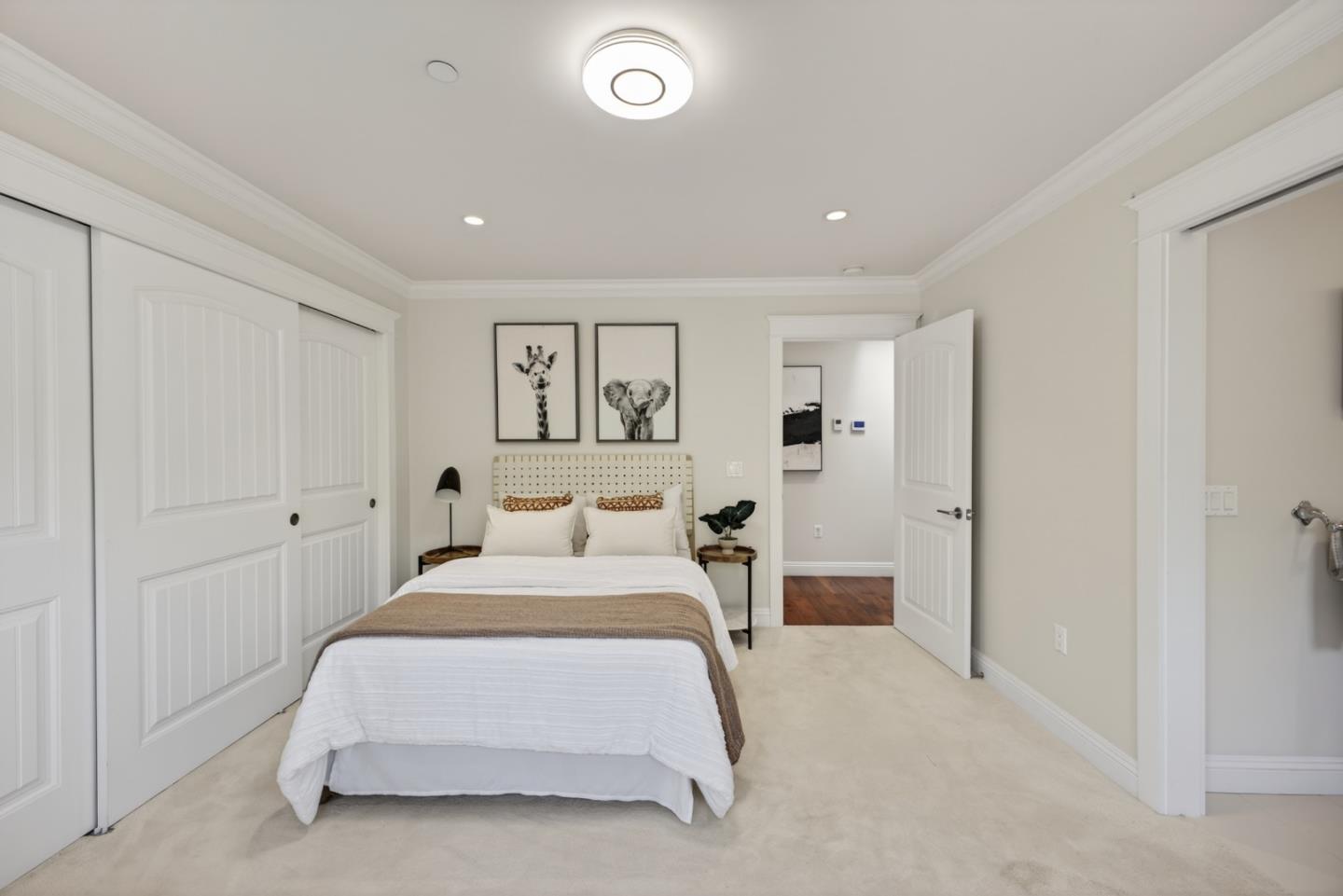 Detail Gallery Image 61 of 99 For 1510 Kingswood Dr, Hillsborough,  CA 94010 - 4 Beds | 4/1 Baths
