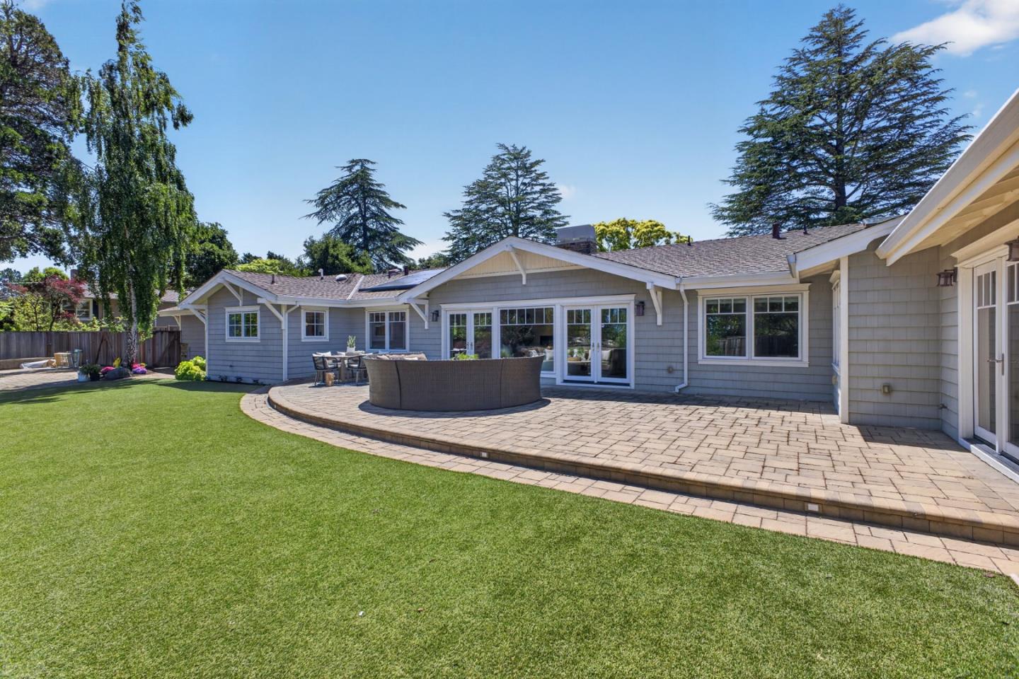 Detail Gallery Image 71 of 99 For 1510 Kingswood Dr, Hillsborough,  CA 94010 - 4 Beds | 4/1 Baths