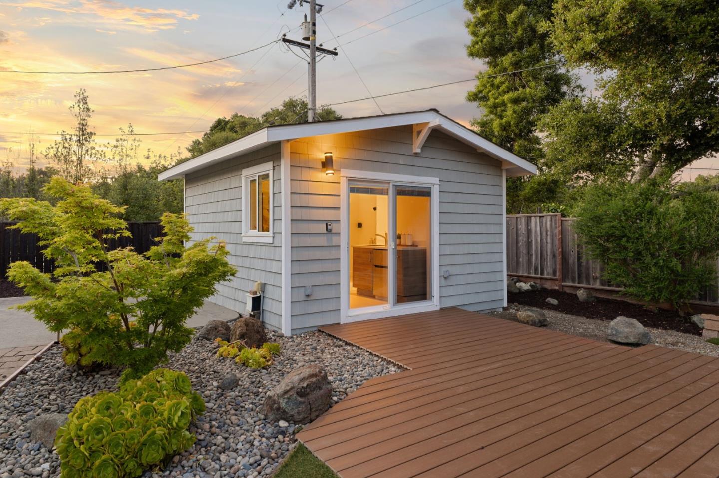 Detail Gallery Image 78 of 99 For 1510 Kingswood Dr, Hillsborough,  CA 94010 - 4 Beds | 4/1 Baths