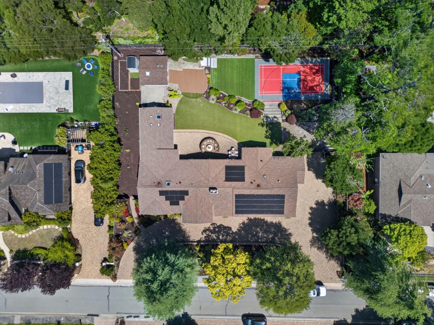 Detail Gallery Image 88 of 99 For 1510 Kingswood Dr, Hillsborough,  CA 94010 - 4 Beds | 4/1 Baths