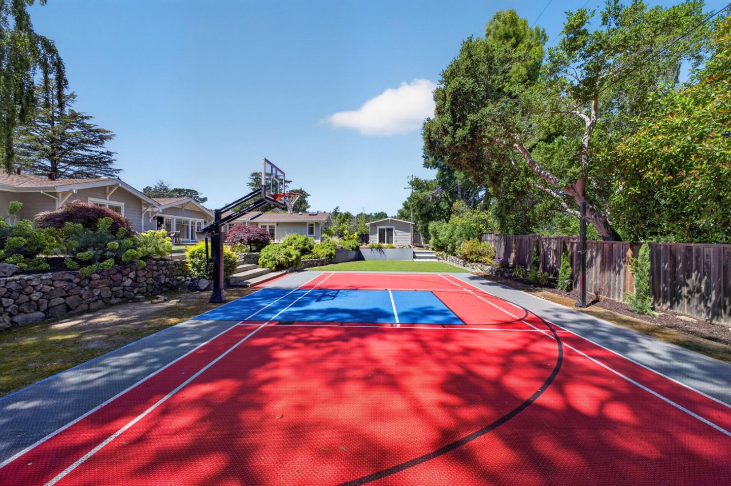 Detail Gallery Image 93 of 99 For 1510 Kingswood Dr, Hillsborough,  CA 94010 - 4 Beds | 4/1 Baths