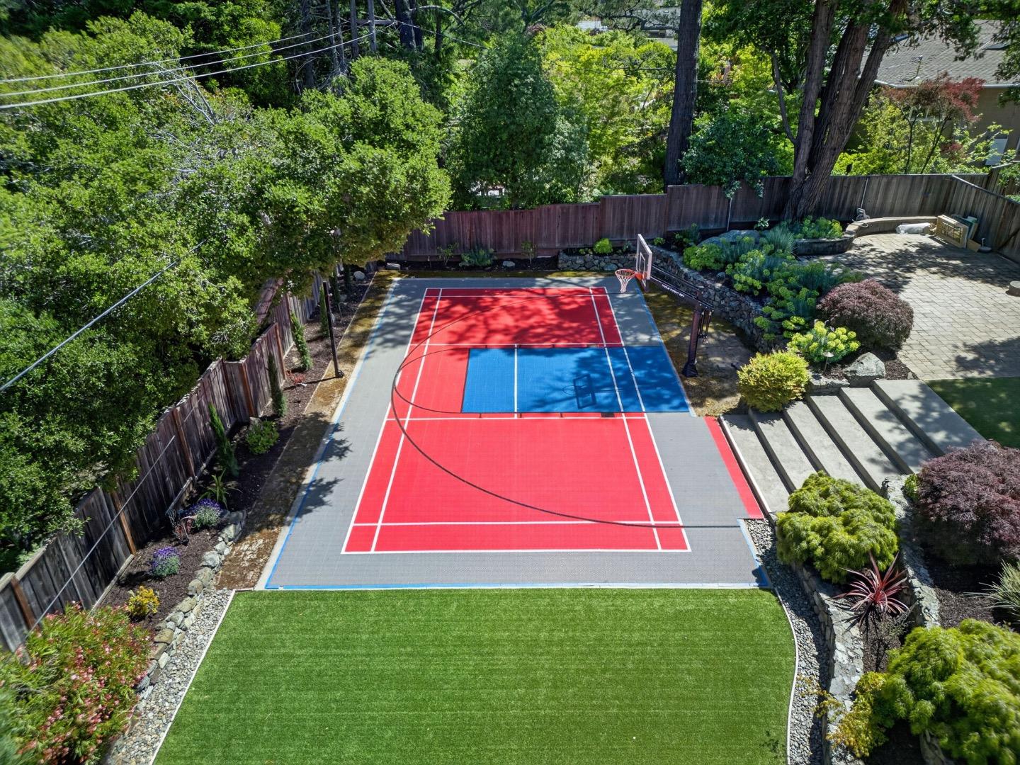 Detail Gallery Image 95 of 99 For 1510 Kingswood Dr, Hillsborough,  CA 94010 - 4 Beds | 4/1 Baths