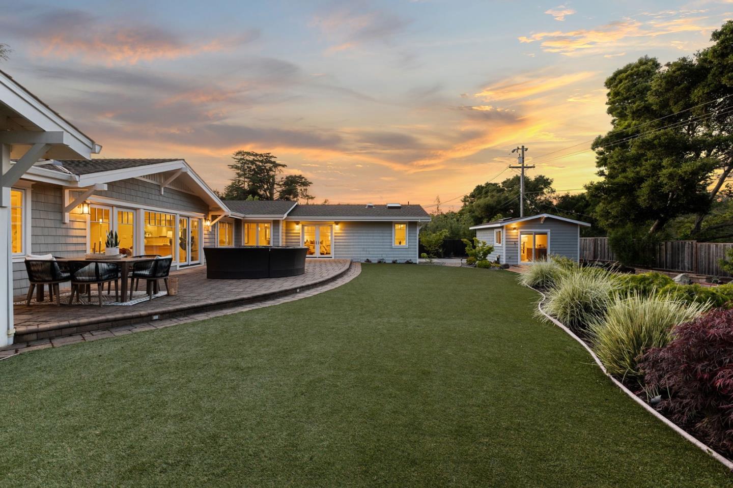 Detail Gallery Image 98 of 99 For 1510 Kingswood Dr, Hillsborough,  CA 94010 - 4 Beds | 4/1 Baths