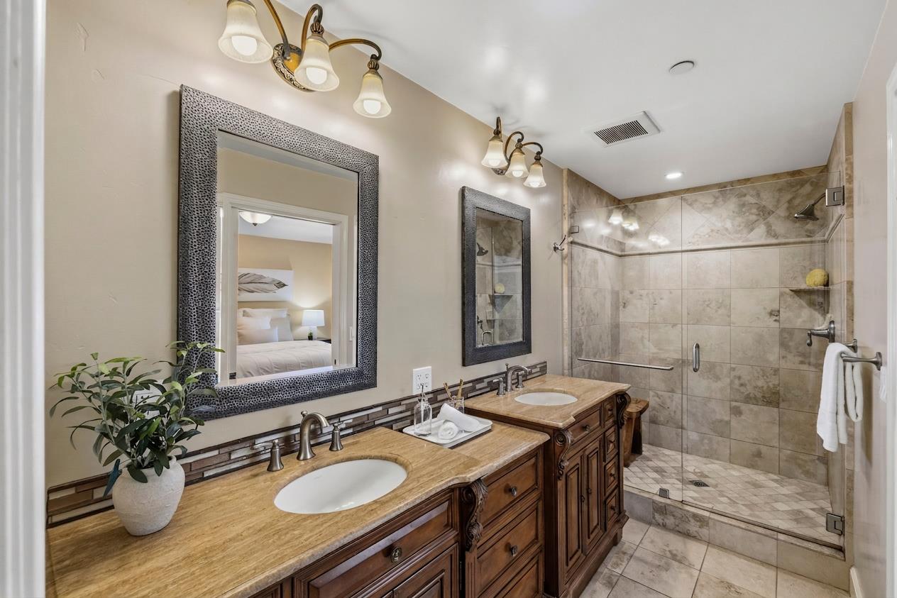 Detail Gallery Image 10 of 20 For 668 Alice St, Monterey,  CA 93940 - 4 Beds | 3 Baths