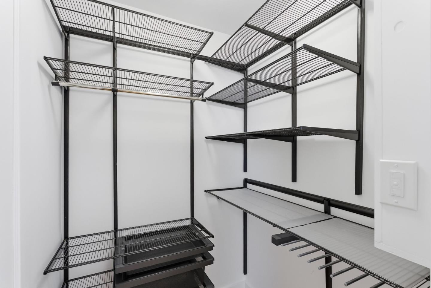 Detail Gallery Image 18 of 33 For 101 Edgeworth Ave, Daly City,  CA 94015 - 3 Beds | 2 Baths