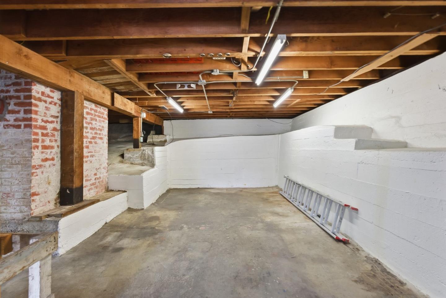 Detail Gallery Image 25 of 33 For 101 Edgeworth Ave, Daly City,  CA 94015 - 3 Beds | 2 Baths