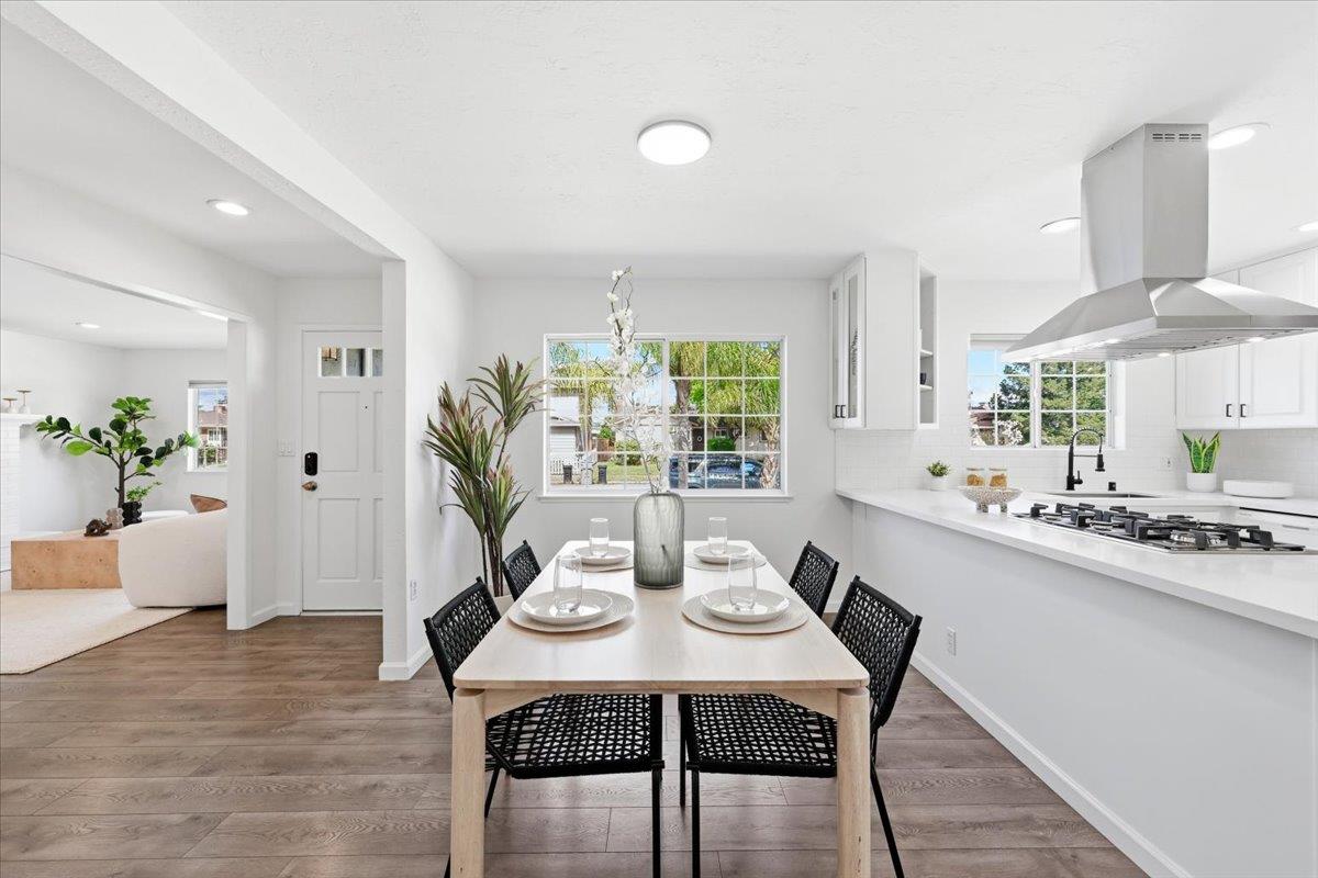 Detail Gallery Image 15 of 50 For 4295 Jan Way, San Jose,  CA 95124 - 3 Beds | 2 Baths