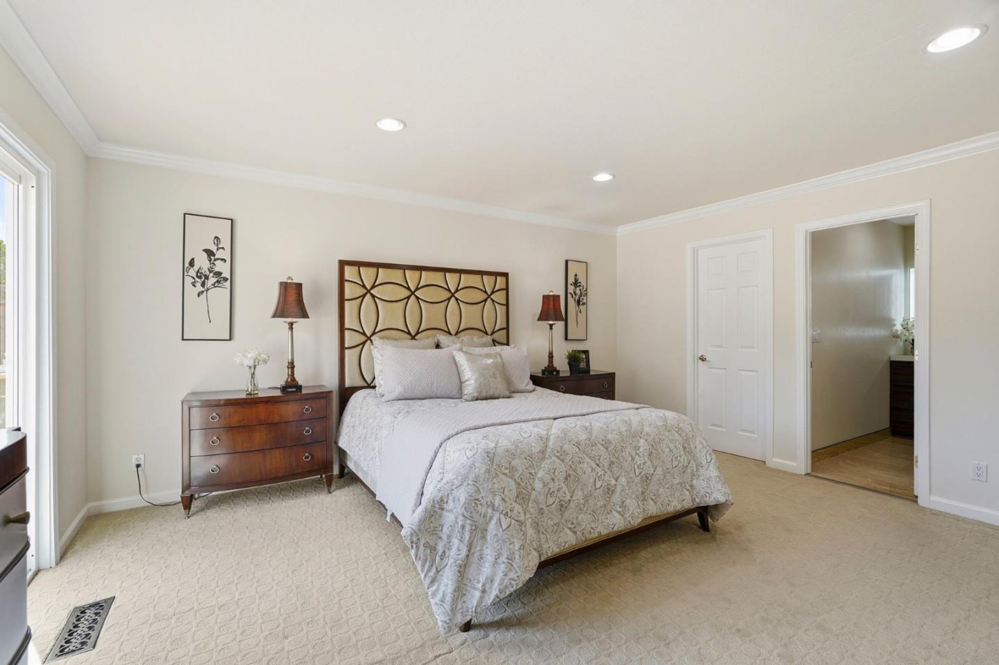 Detail Gallery Image 24 of 34 For 6141 Royal Acorn Pl, San Jose,  CA 95120 - 3 Beds | 3 Baths