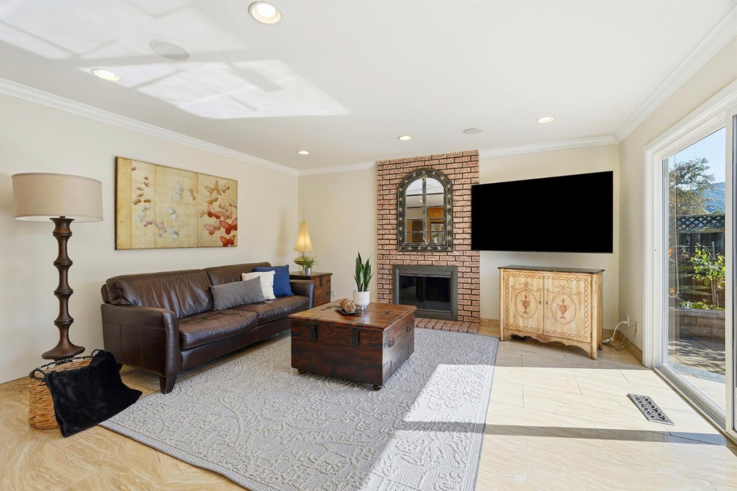 Detail Gallery Image 9 of 34 For 6141 Royal Acorn Pl, San Jose,  CA 95120 - 3 Beds | 3 Baths