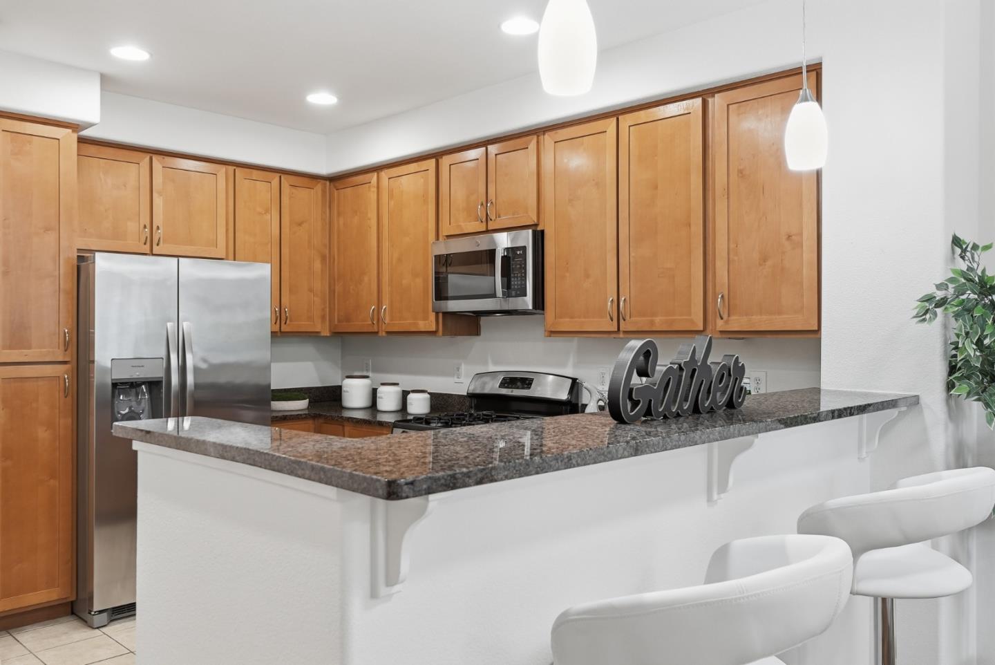 Detail Gallery Image 6 of 37 For 1388 Broadway #285,  Millbrae,  CA 94030 - 2 Beds | 2 Baths