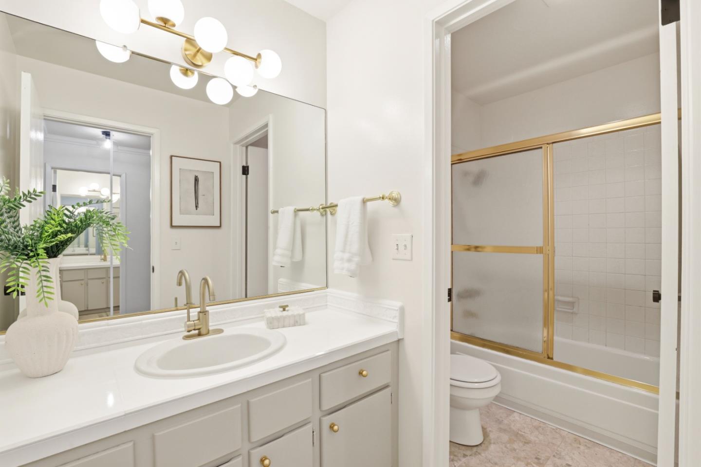 Photo #14: ML82043539 Listing: Photo #14