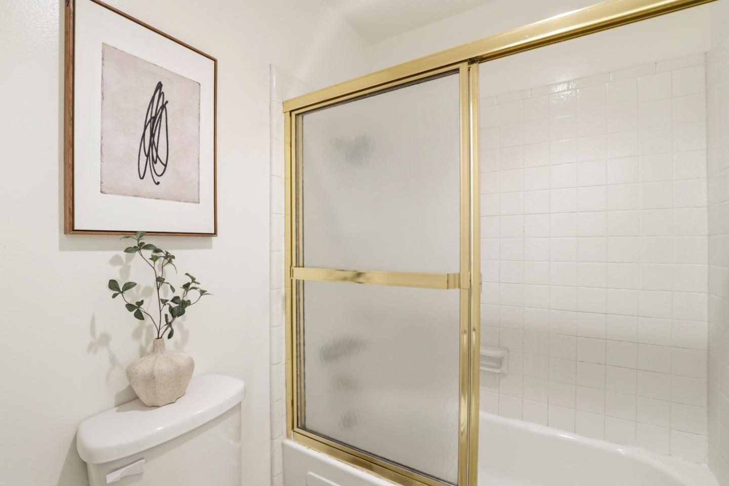 Photo #15: ML82043539 Listing: Photo #15