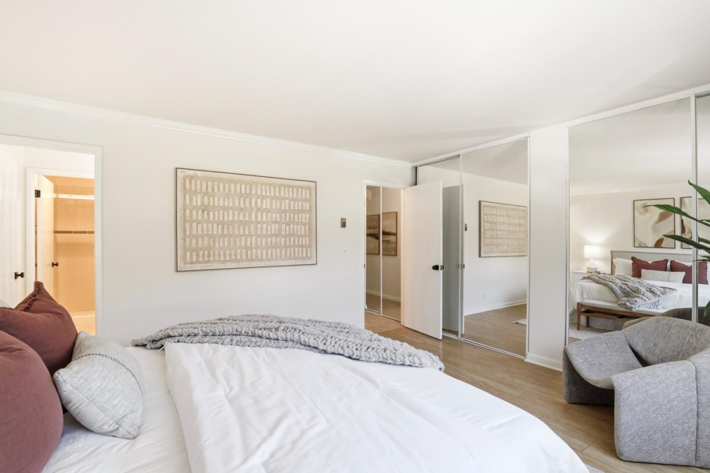 Photo #17: ML82043539 Listing: Photo #17