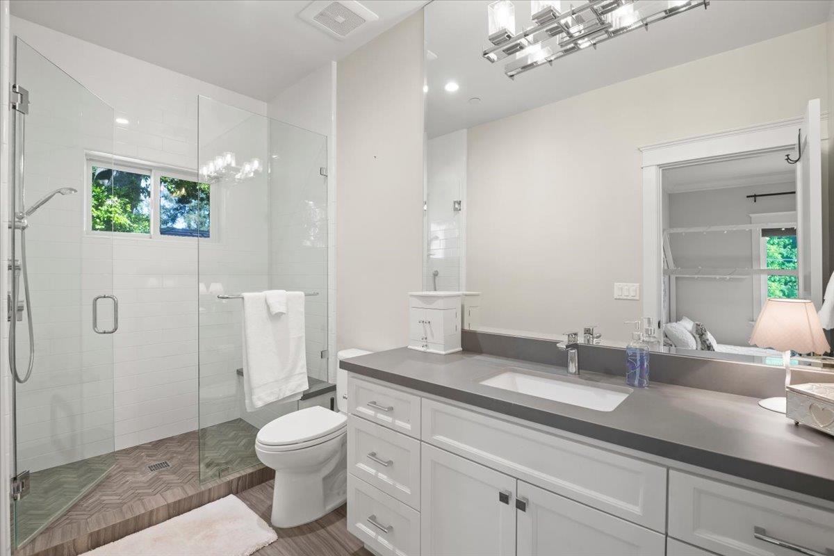 Detail Gallery Image 50 of 82 For 1004 Franquette Ave, San Jose,  CA 95125 - 6 Beds | 4/2 Baths