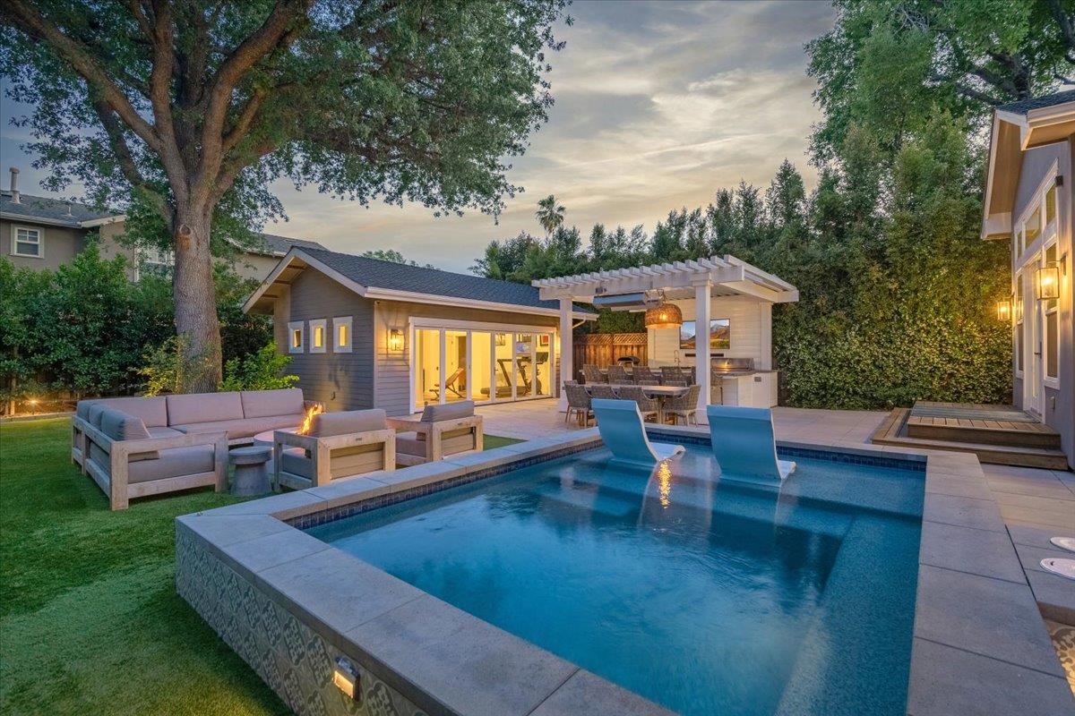 Detail Gallery Image 61 of 82 For 1004 Franquette Ave, San Jose,  CA 95125 - 6 Beds | 4/2 Baths