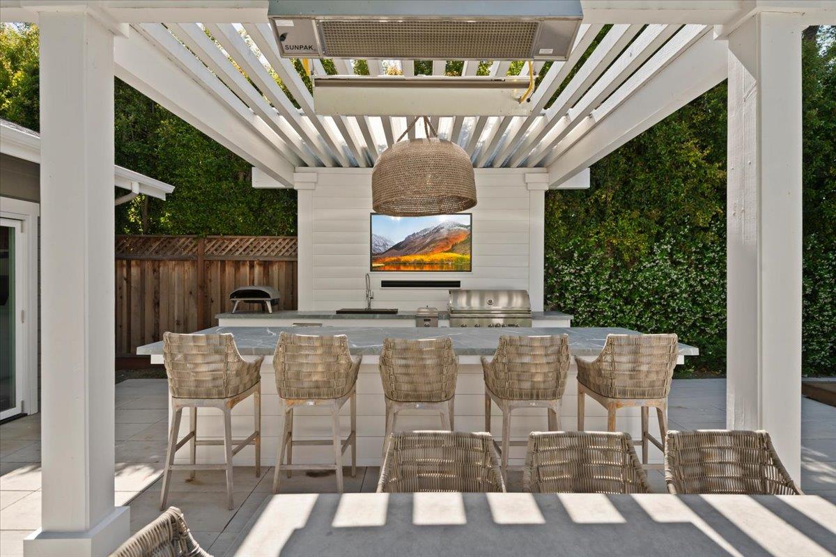 Detail Gallery Image 69 of 82 For 1004 Franquette Ave, San Jose,  CA 95125 - 6 Beds | 4/2 Baths