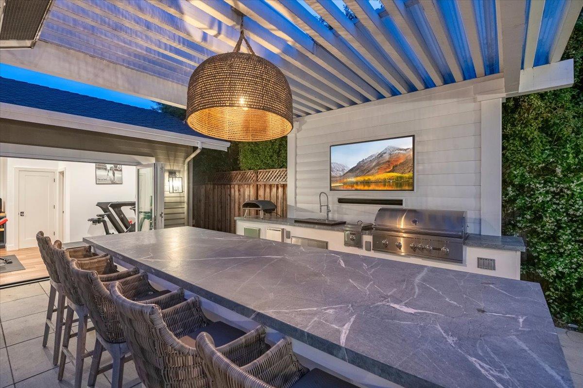 Detail Gallery Image 71 of 82 For 1004 Franquette Ave, San Jose,  CA 95125 - 6 Beds | 4/2 Baths