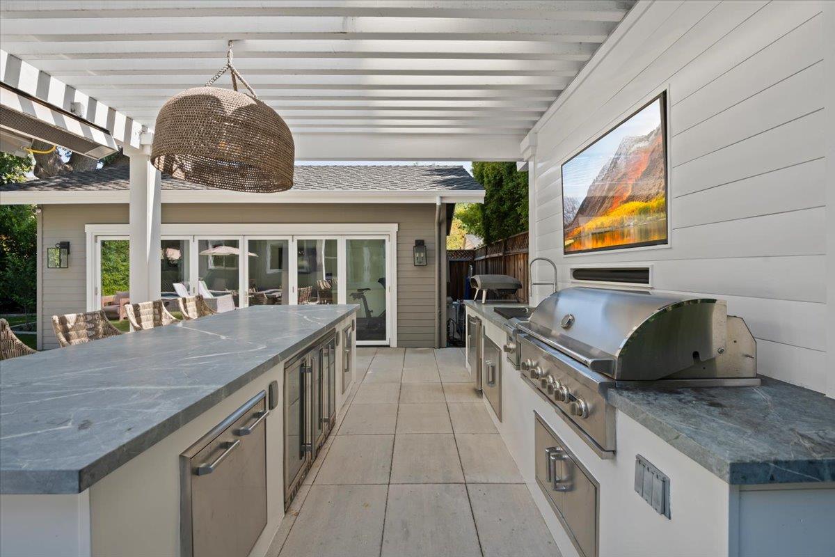 Detail Gallery Image 72 of 82 For 1004 Franquette Ave, San Jose,  CA 95125 - 6 Beds | 4/2 Baths