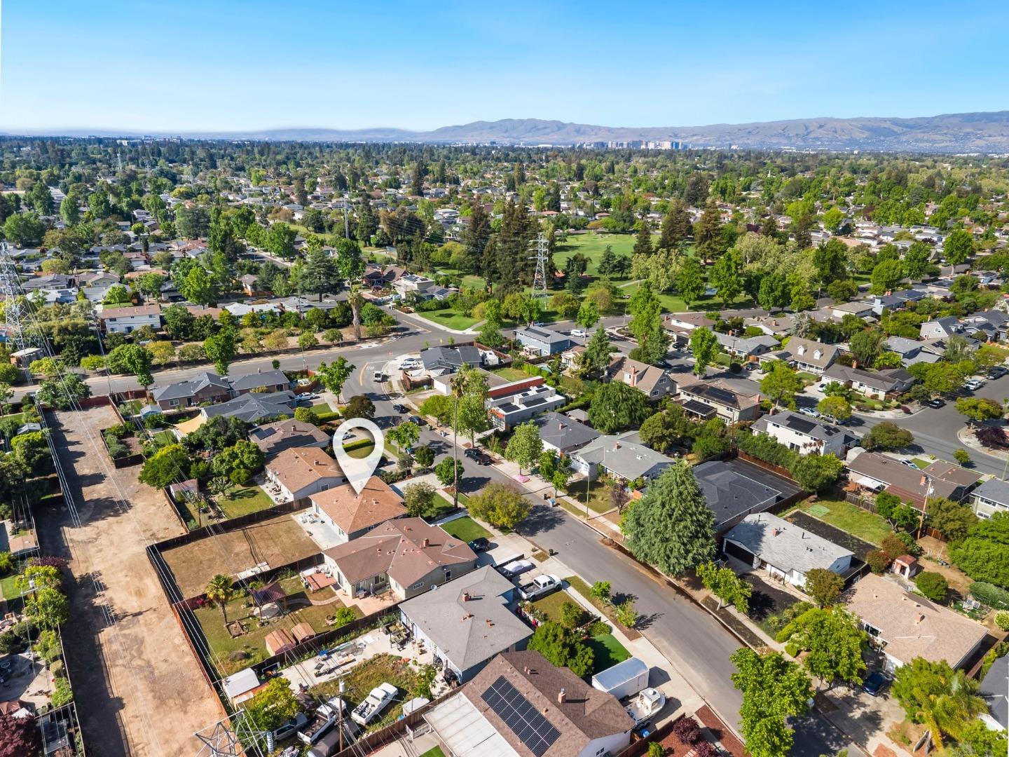 Detail Gallery Image 20 of 26 For 2761 Custer Dr, San Jose,  CA 95124 - 3 Beds | 2 Baths
