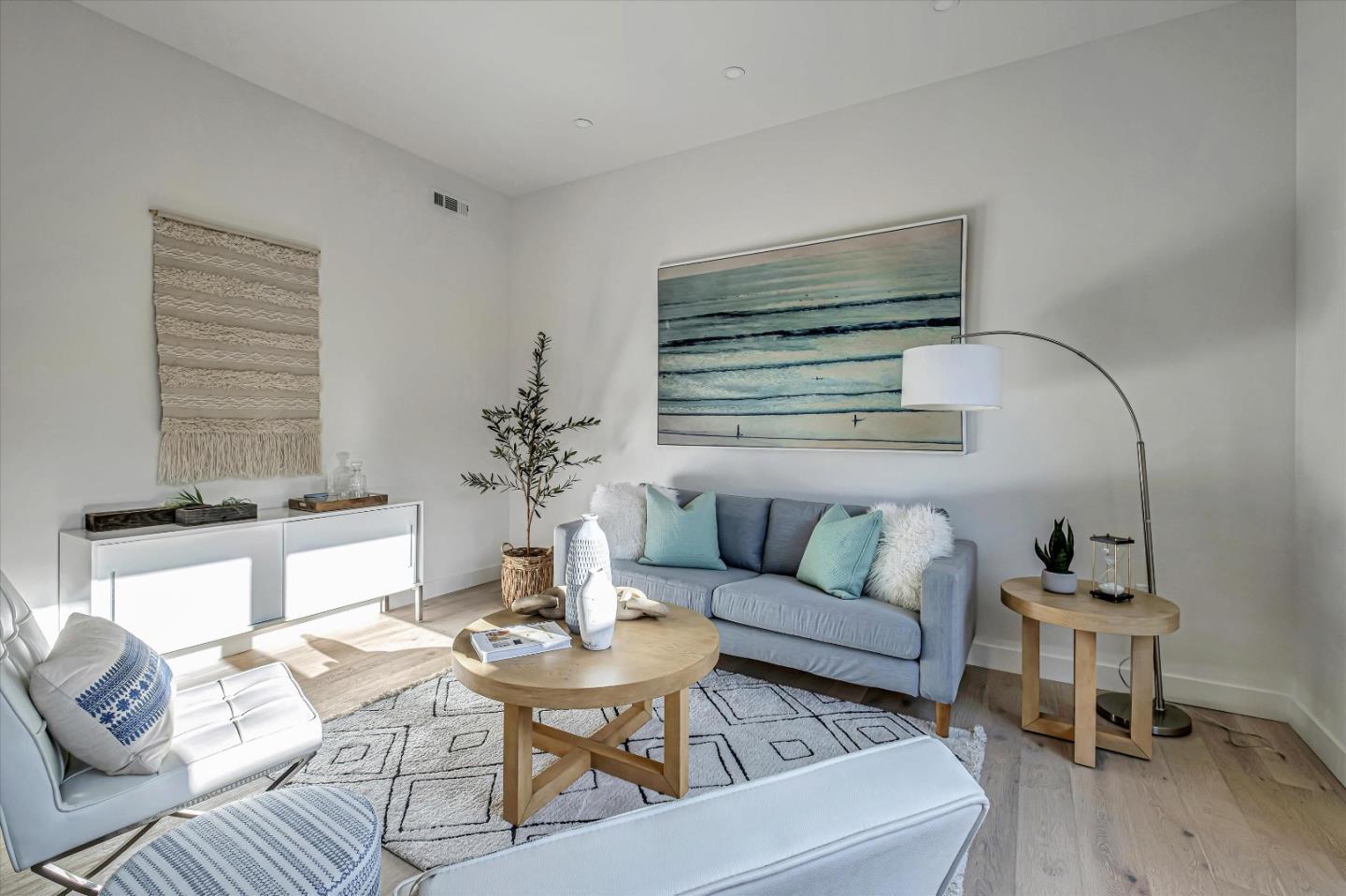 Detail Gallery Image 4 of 39 For 105 Darlington, Soquel,  CA 95073 - 3 Beds | 2/1 Baths