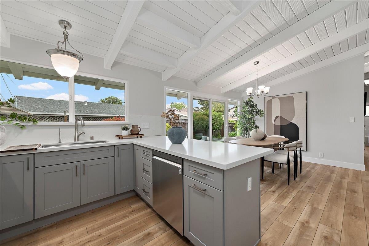 Detail Gallery Image 13 of 27 For 2473 Brannan Pl, Santa Clara,  CA 95050 - 3 Beds | 2 Baths