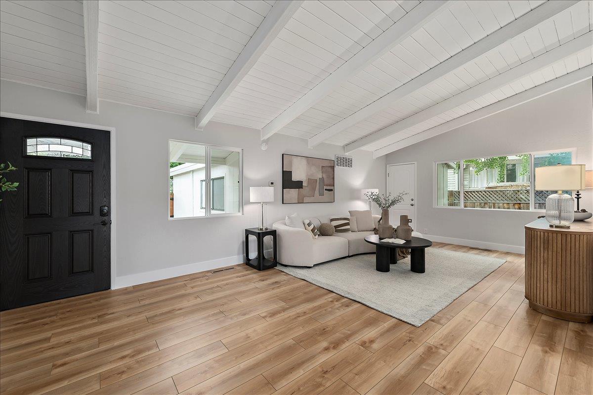 Detail Gallery Image 4 of 27 For 2473 Brannan Pl, Santa Clara,  CA 95050 - 3 Beds | 2 Baths