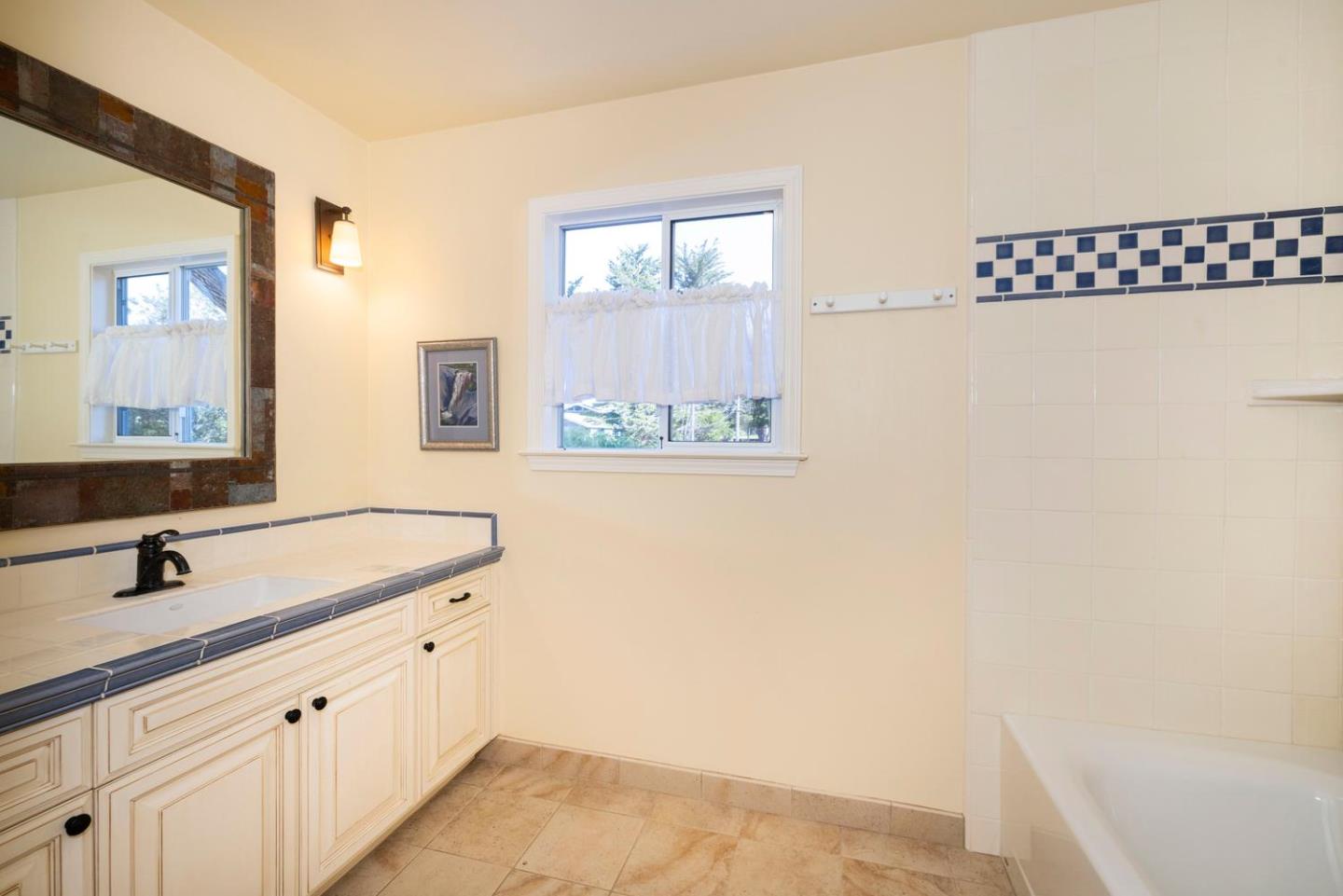 551 4th Street, Montara, CA, 94037