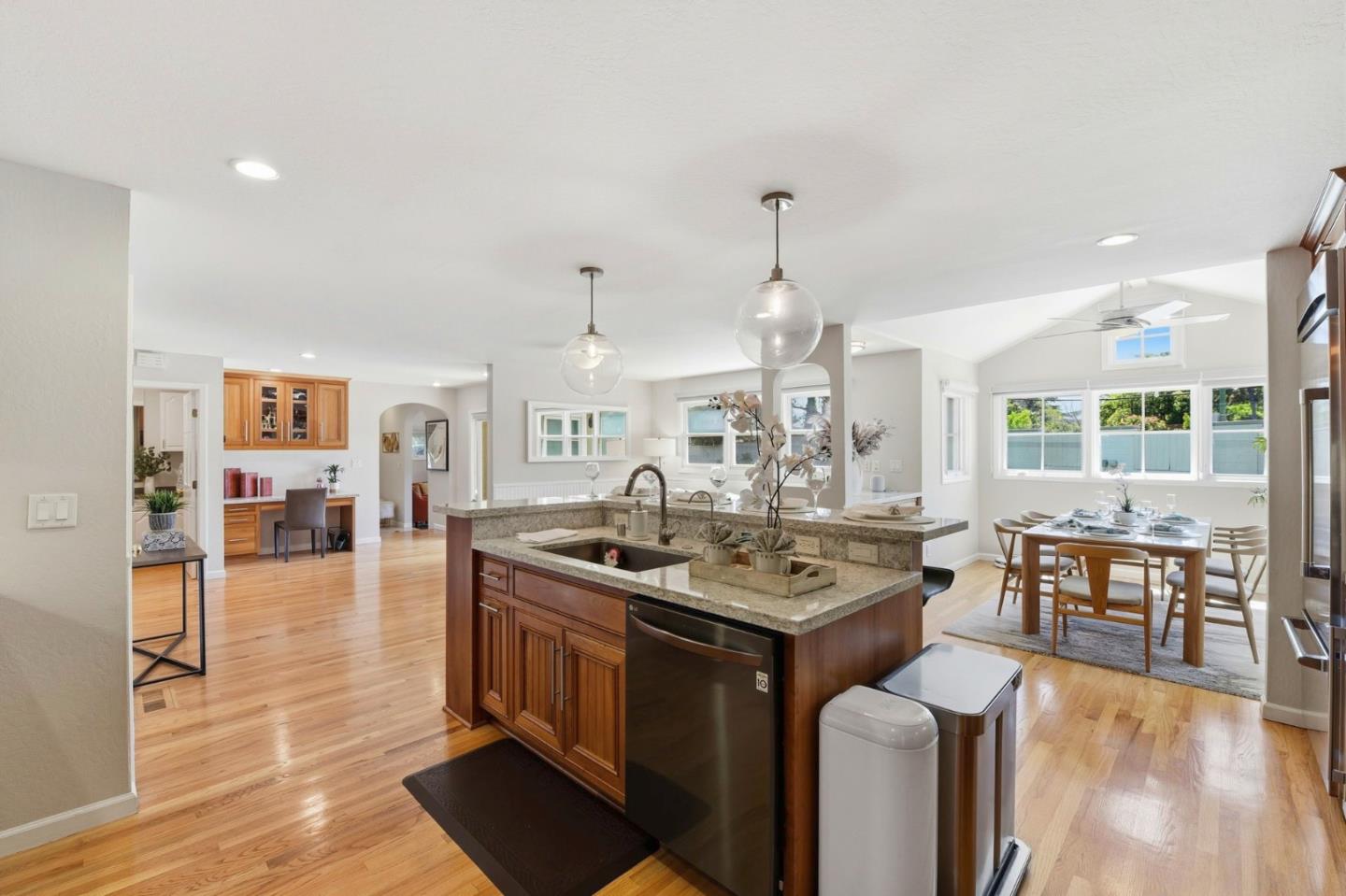 Detail Gallery Image 16 of 44 For 2465 Fenian Dr, Campbell,  CA 95008 - 4 Beds | 2/1 Baths