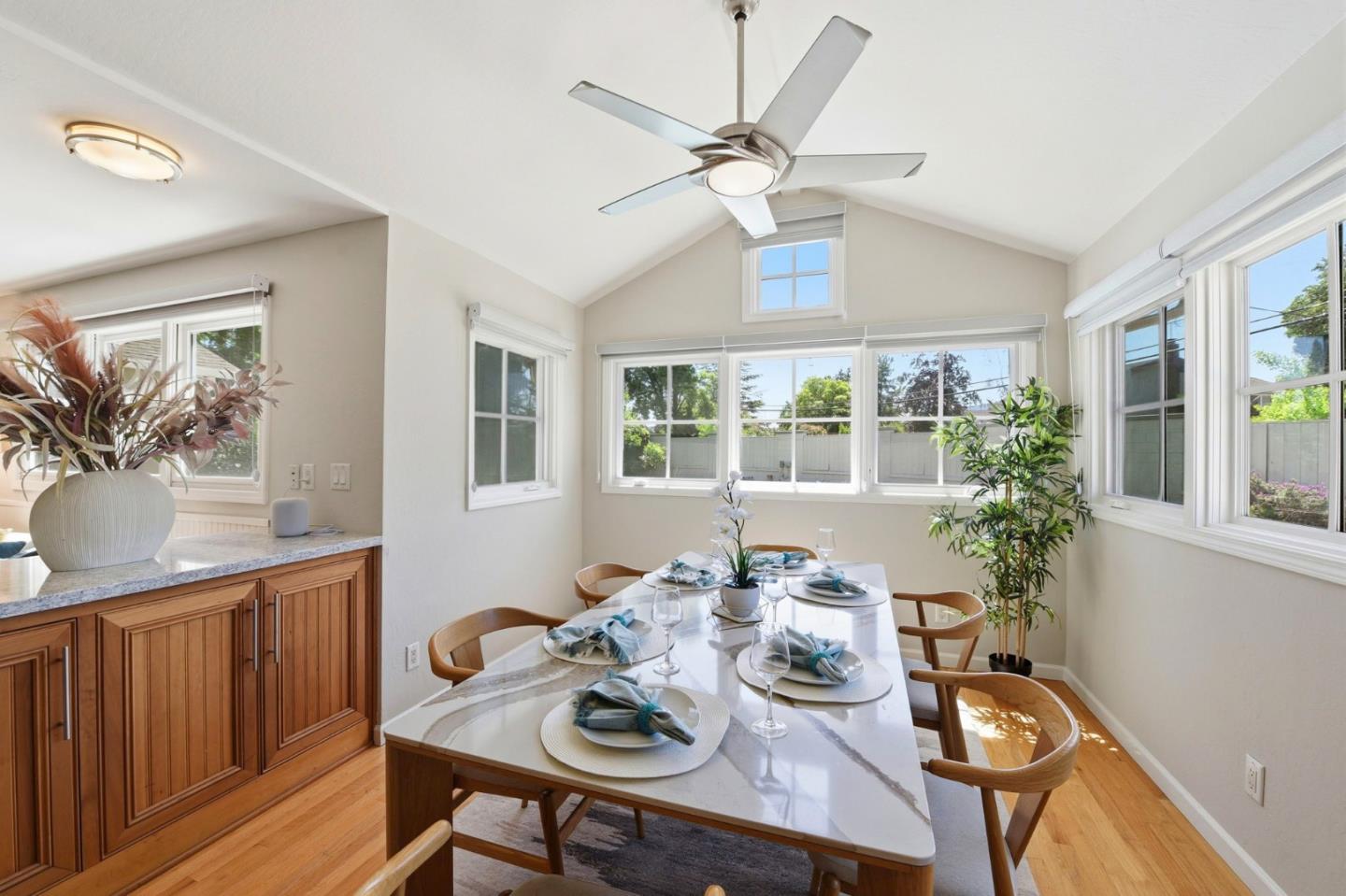 Detail Gallery Image 18 of 44 For 2465 Fenian Dr, Campbell,  CA 95008 - 4 Beds | 2/1 Baths