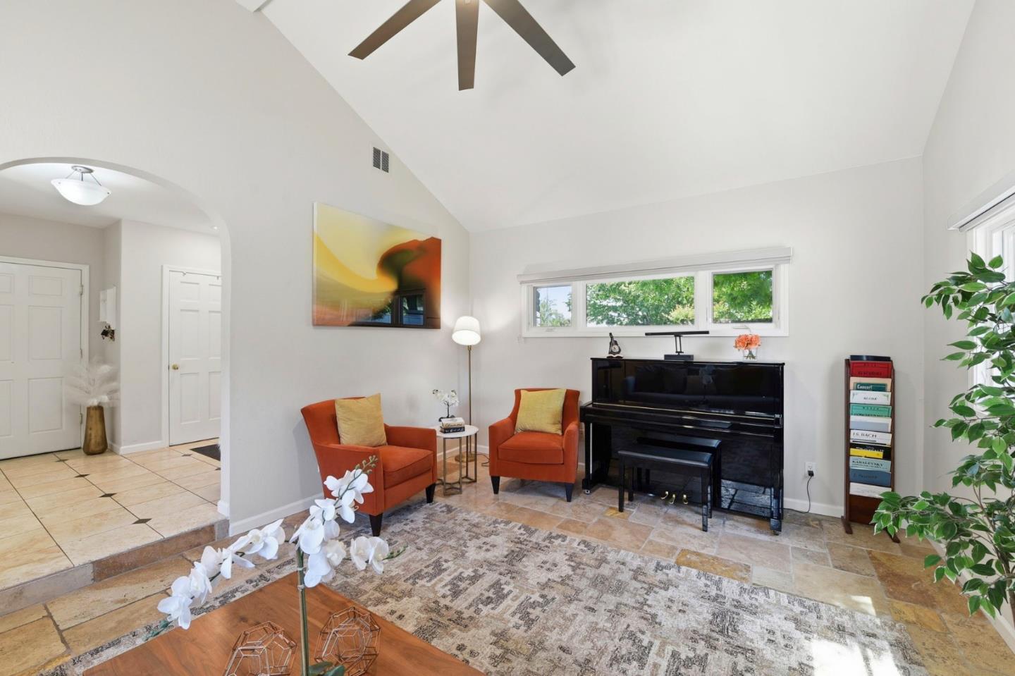 Detail Gallery Image 6 of 44 For 2465 Fenian Dr, Campbell,  CA 95008 - 4 Beds | 2/1 Baths