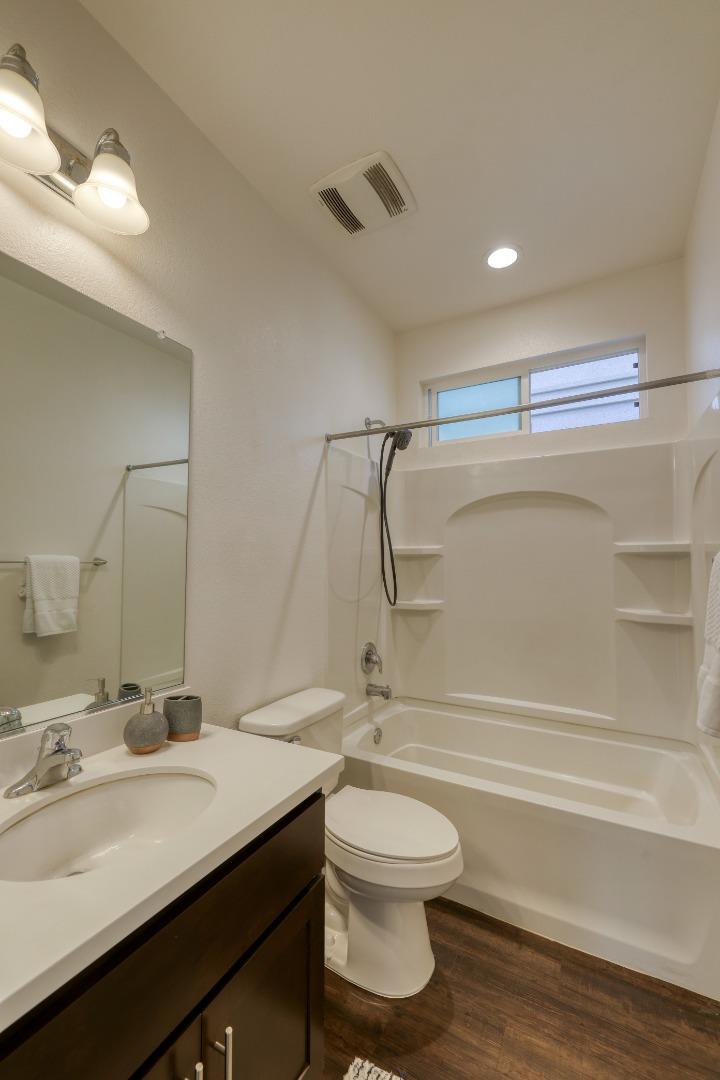 Detail Gallery Image 18 of 18 For 915 Rogge Rd, Salinas,  CA 93906 - 2 Beds | 2 Baths