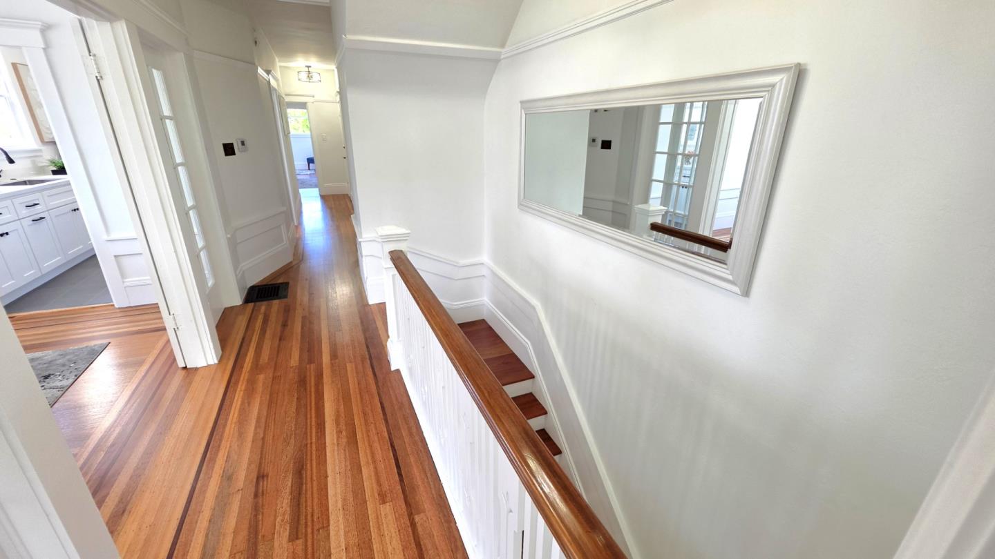 Detail Gallery Image 6 of 57 For 5232 California St, San Francisco,  CA 94118 - – Beds | – Baths