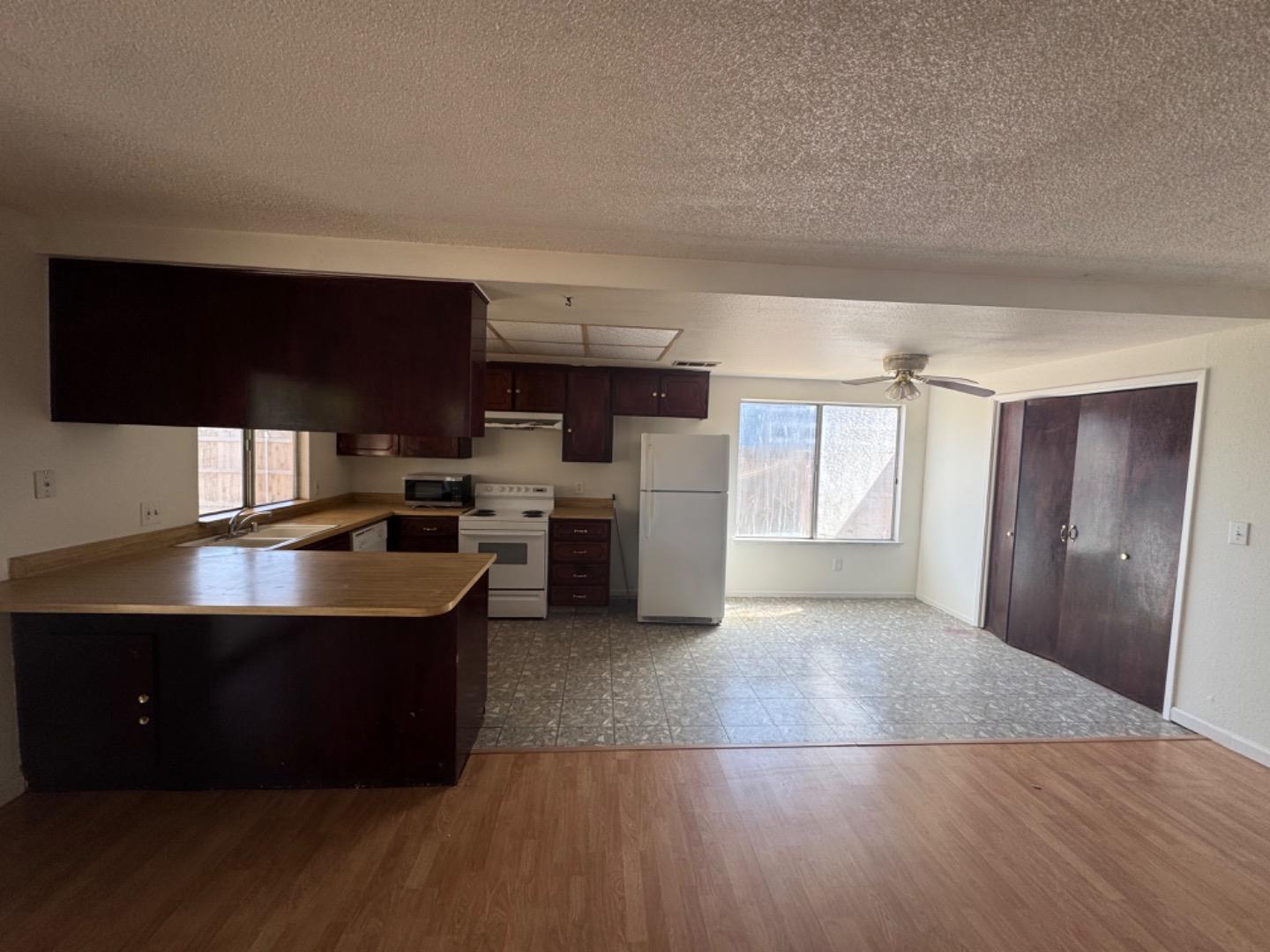 Detail Gallery Image 7 of 19 For 2912 Secretariat Dr, Atwater,  CA 95301 - 3 Beds | 2 Baths