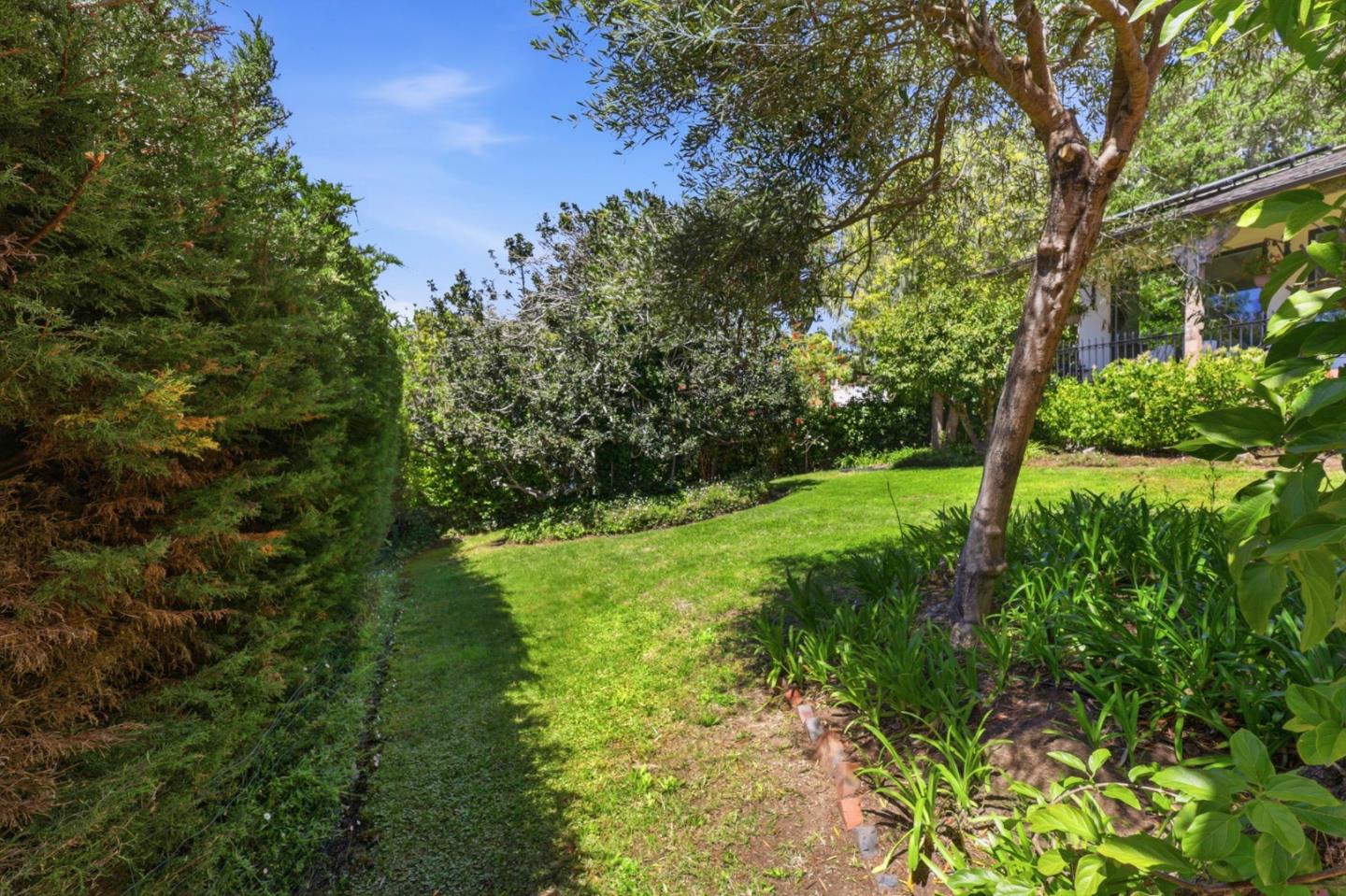 Detail Gallery Image 44 of 65 For 509 Vista Del Mar Dr, Aptos,  CA 95003 - 4 Beds | 2/1 Baths