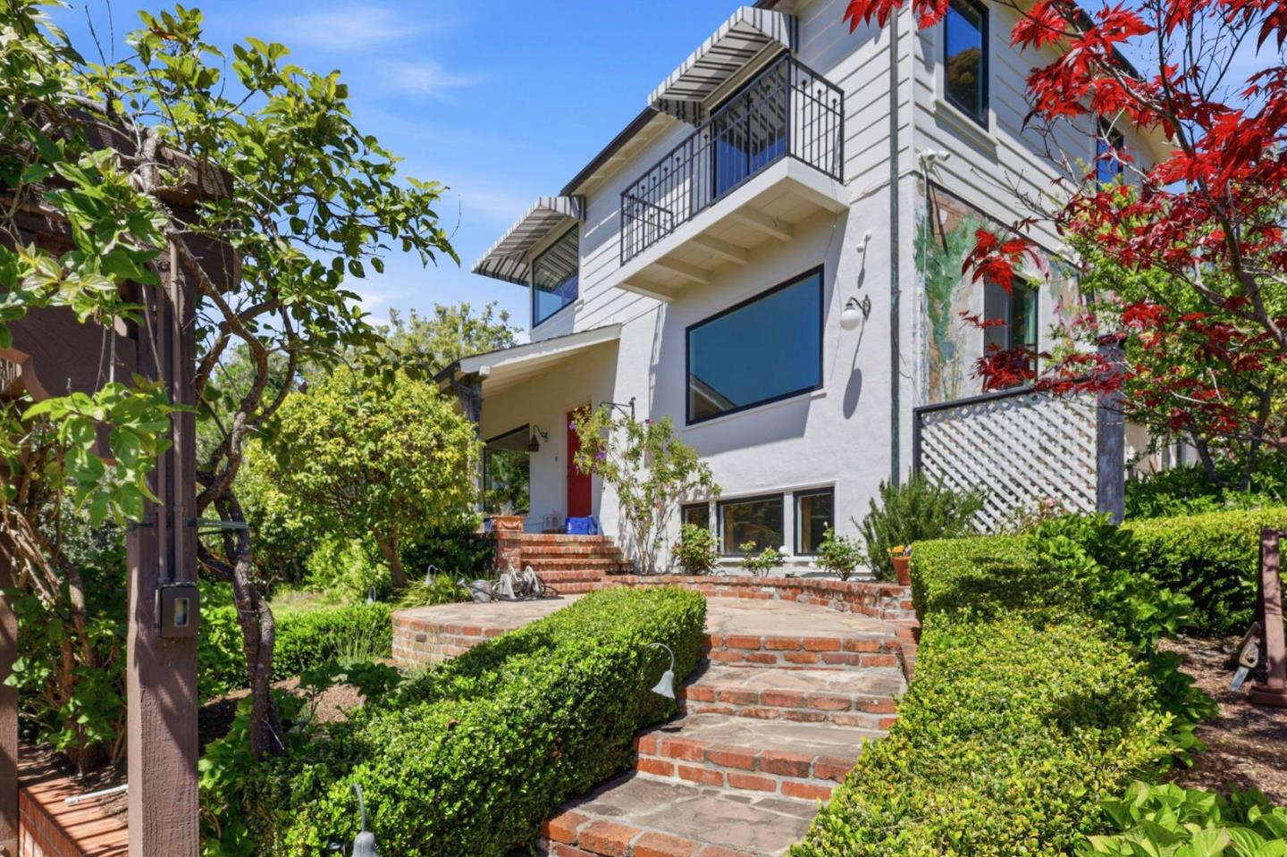 Detail Gallery Image 9 of 65 For 509 Vista Del Mar Dr, Aptos,  CA 95003 - 4 Beds | 2/1 Baths