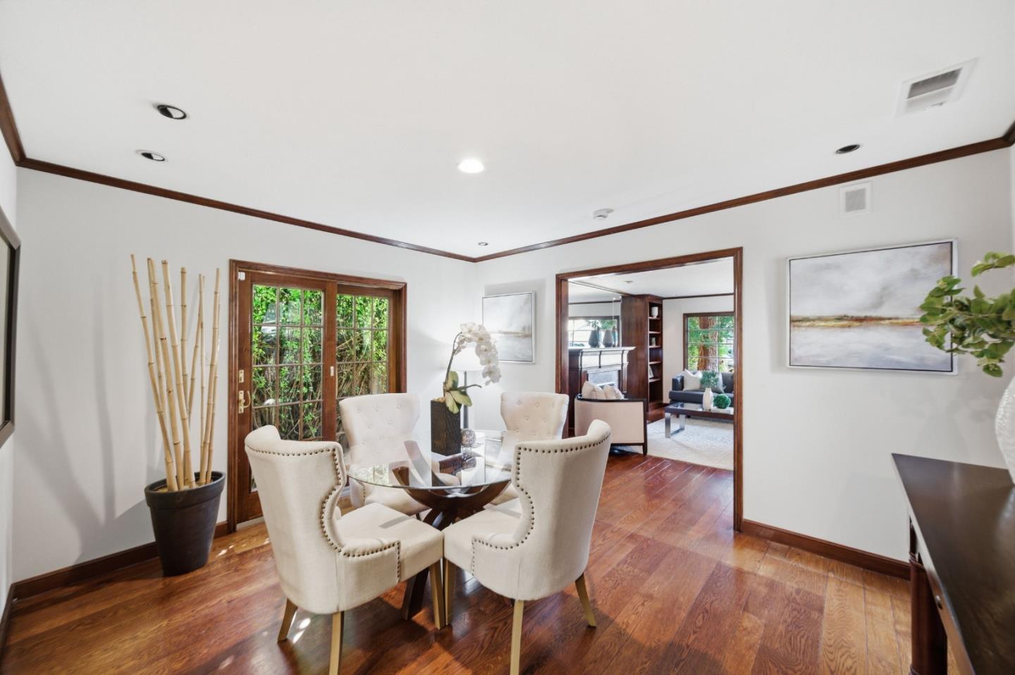 Detail Gallery Image 12 of 42 For 2108 Howard Ave, San Carlos,  CA 94070 - 2 Beds | 1 Baths