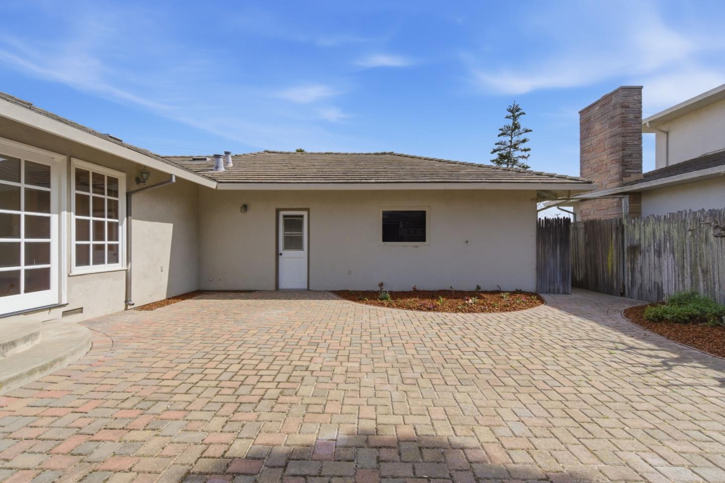 Detail Gallery Image 37 of 52 For 10904 Oak St, Castroville,  CA 95012 - 4 Beds | 2/1 Baths