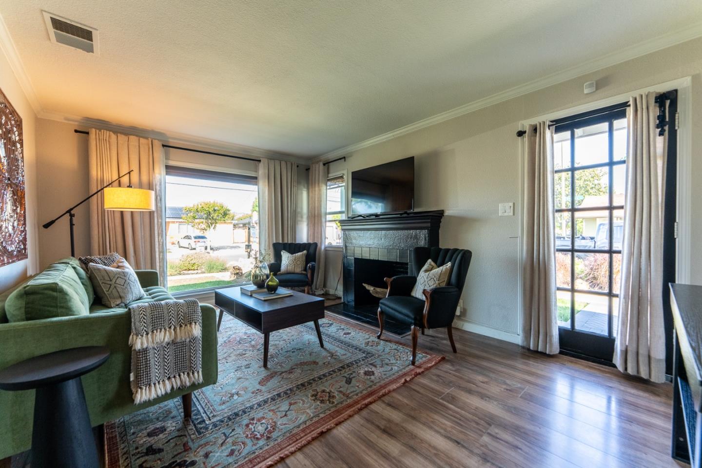 Detail Gallery Image 10 of 49 For 1825 Wilshire Blvd, San Jose,  CA 95116 - 3 Beds | 1 Baths