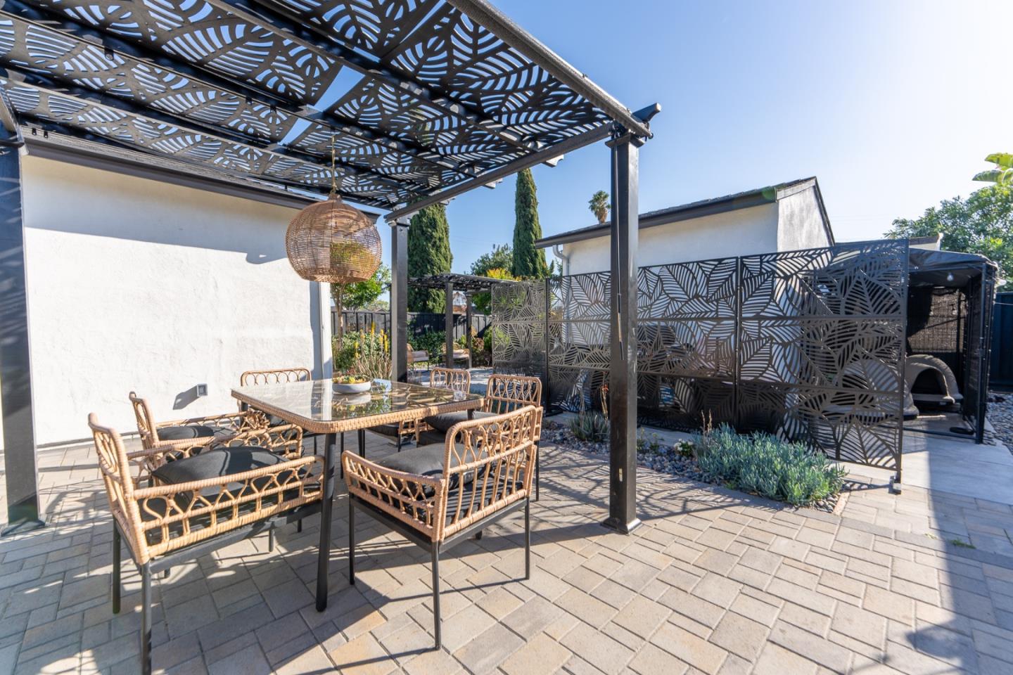 Detail Gallery Image 36 of 49 For 1825 Wilshire Blvd, San Jose,  CA 95116 - 3 Beds | 1 Baths