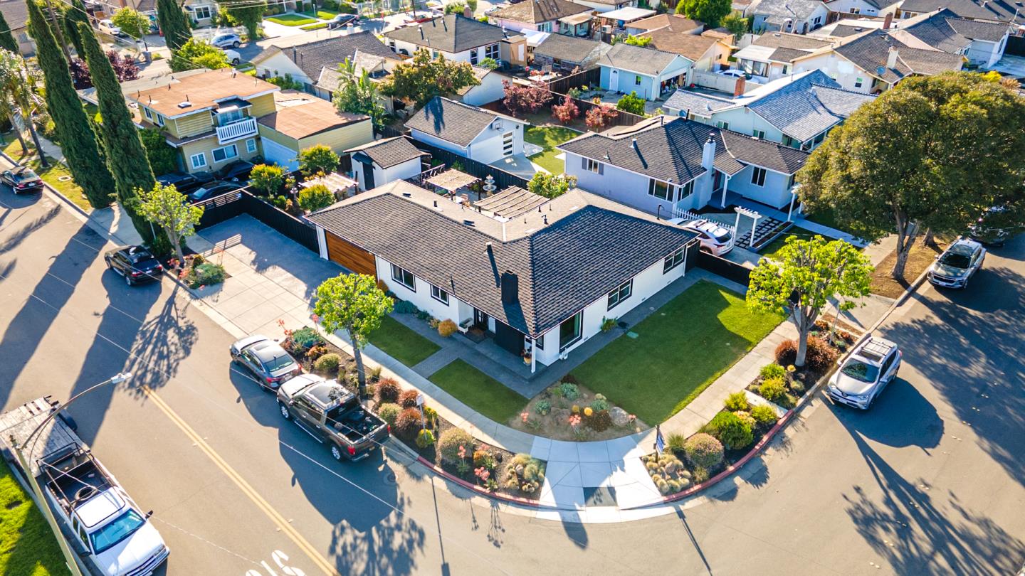 Detail Gallery Image 46 of 49 For 1825 Wilshire Blvd, San Jose,  CA 95116 - 3 Beds | 1 Baths