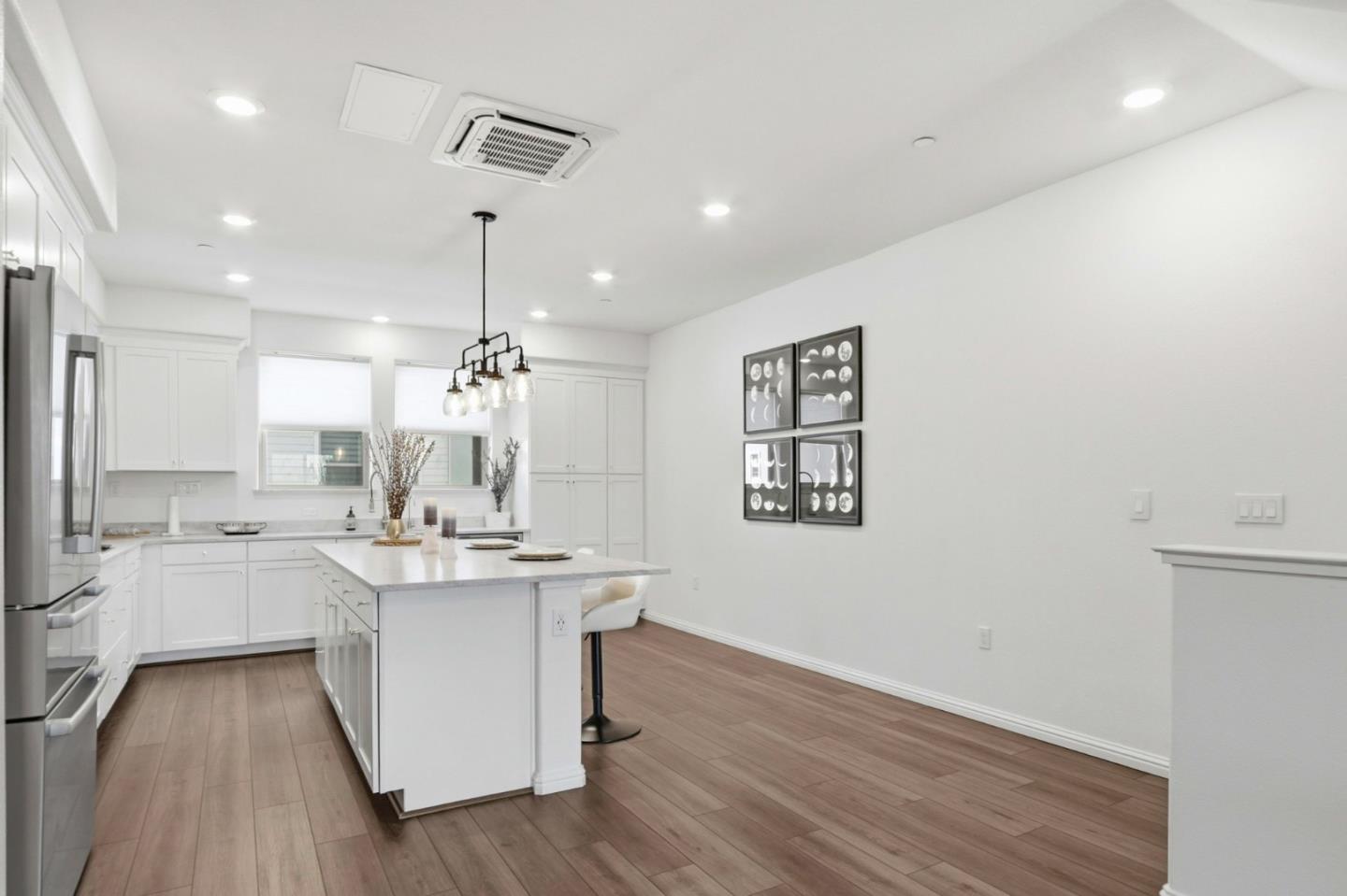 6709 Magnetic Loop, San Jose, CA, 95119