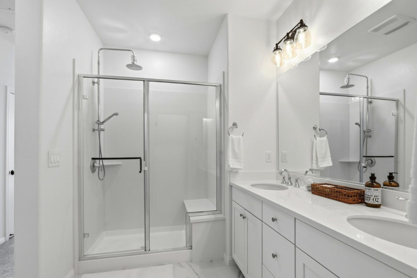 Detail Gallery Image 27 of 54 For 6709 Magnetic Loop, San Jose,  CA 95119 - 2 Beds | 2/1 Baths