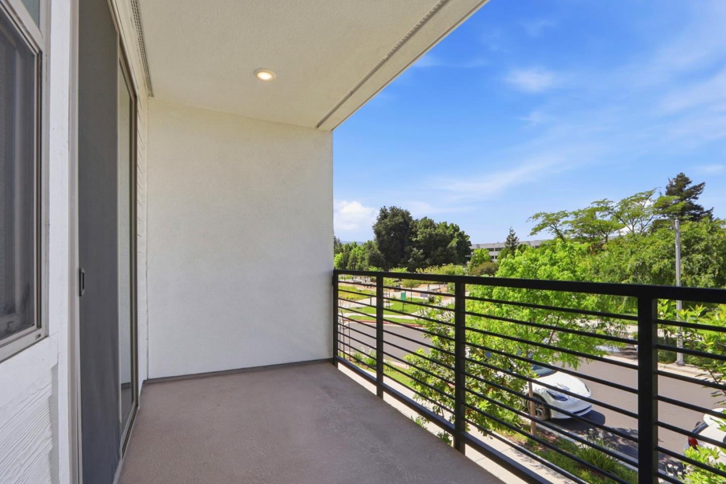 Detail Gallery Image 31 of 54 For 6709 Magnetic Loop, San Jose,  CA 95119 - 2 Beds | 2/1 Baths